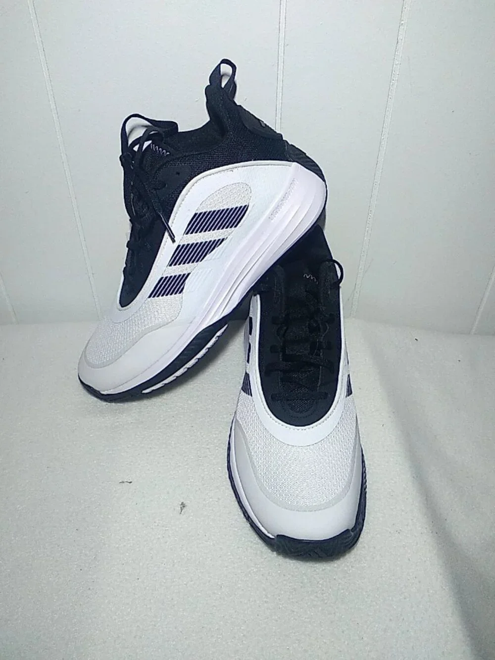 Adidas Own The Game 3.0 Mens Sz 10 Cloud White Black Basketball Shoe IF4565 New